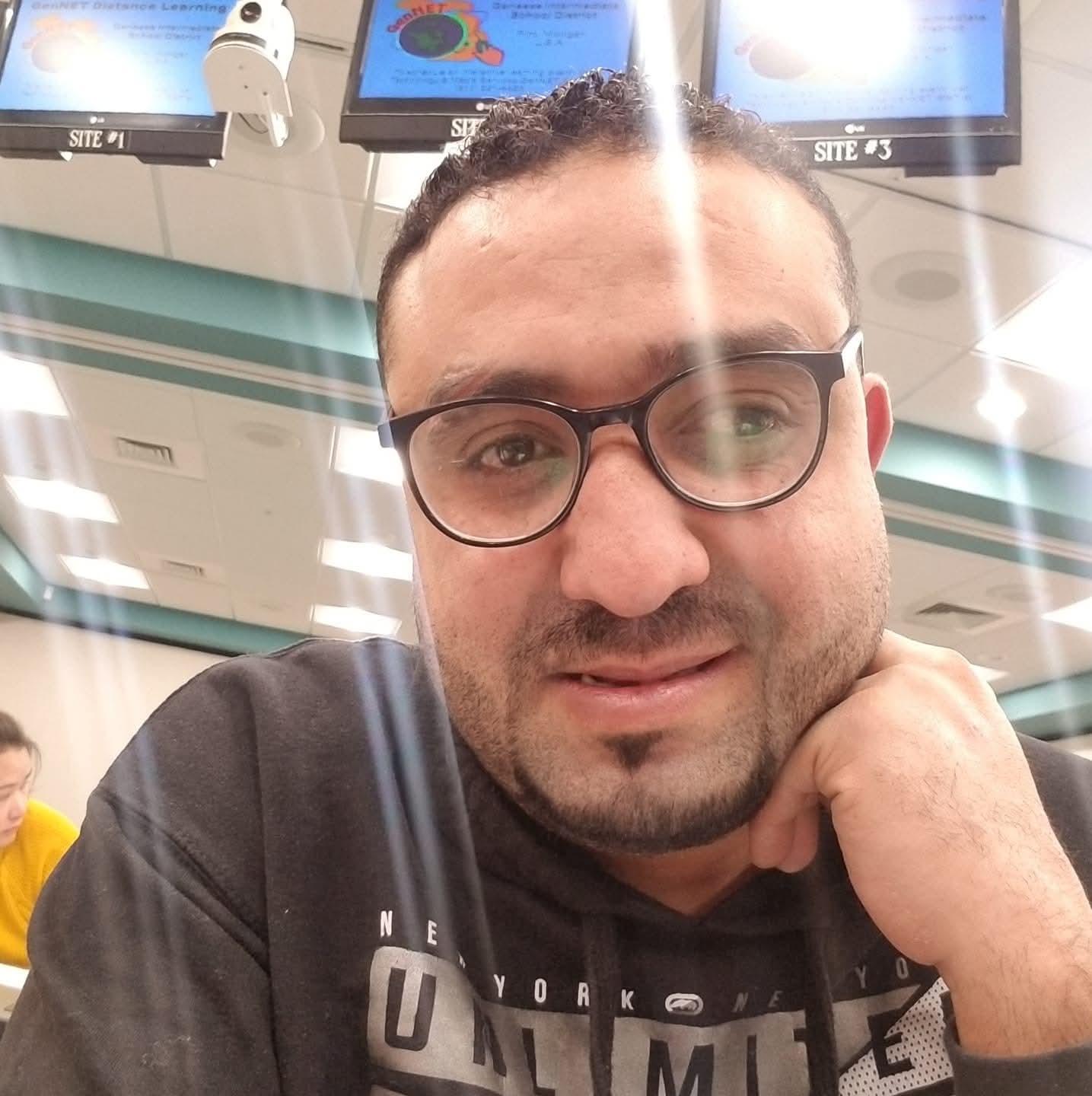 إيران دمّرت اليمن وأفقرت شعبه